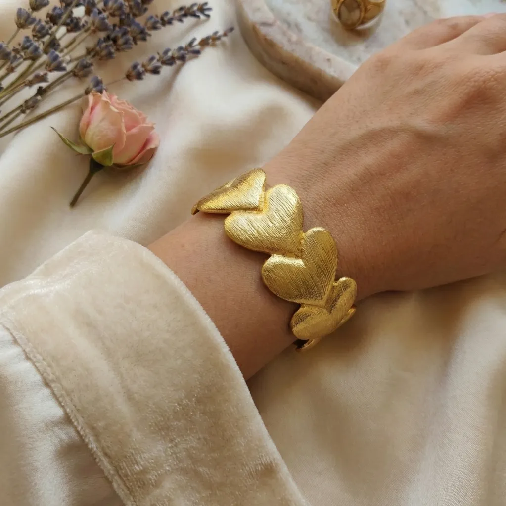 Gemini_Generated_Image_tl8dptl8dptl8dpt (1).webp