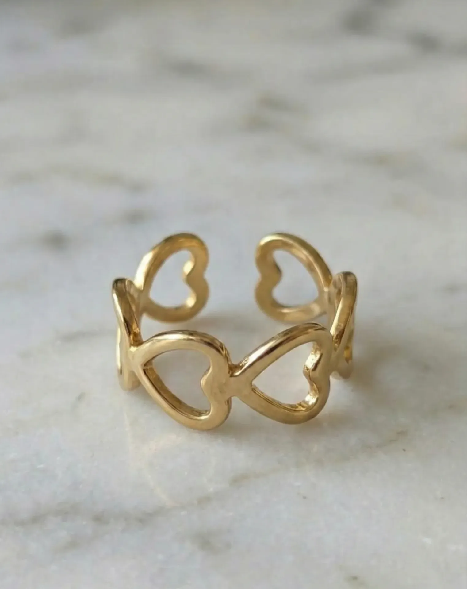 The Kyraa Woven Hearts Band