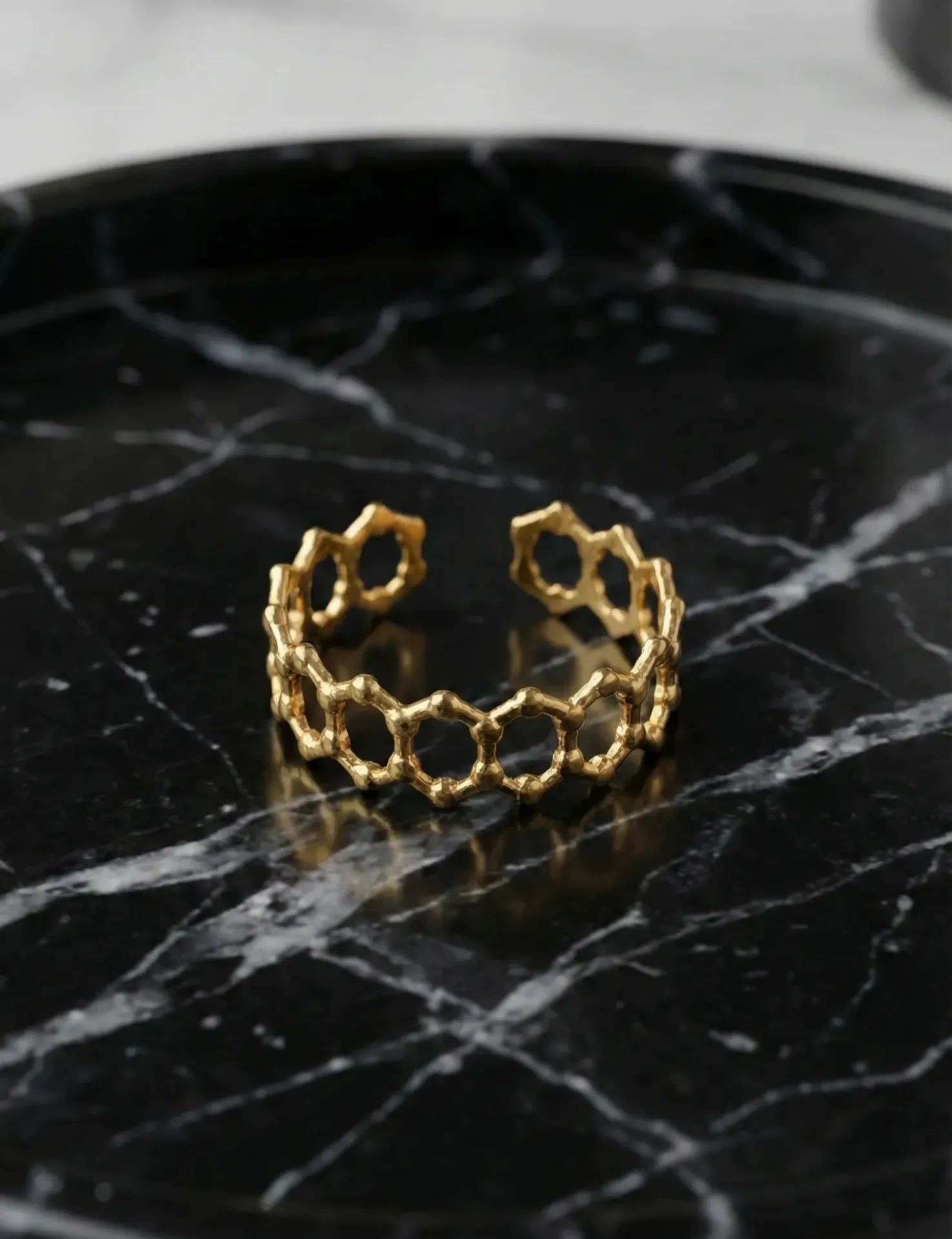 [PRG020] The Gilded Honeycomb Ring