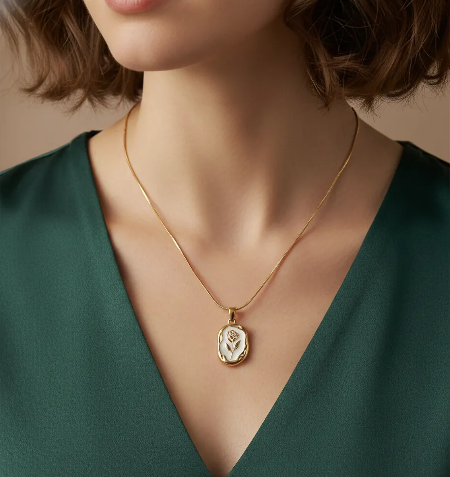 [PNG059] The Tulip Medallion