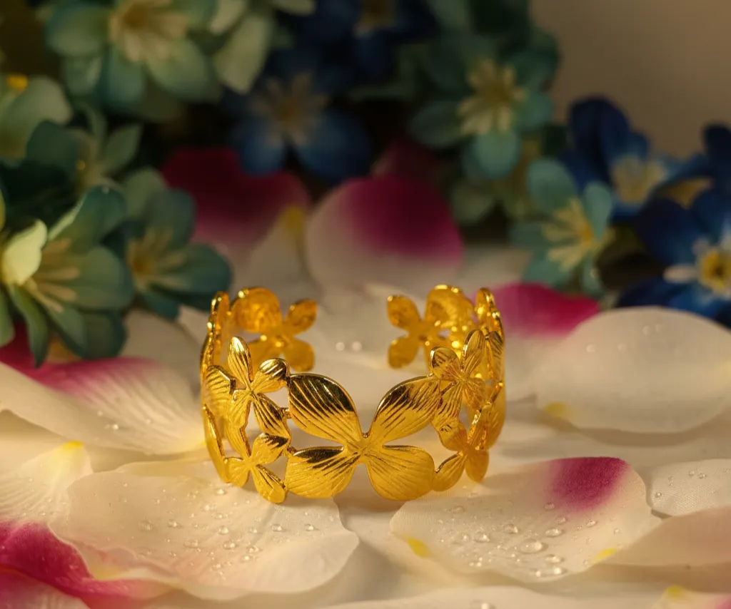 [PBG045] The Bloom & Petal Cuff