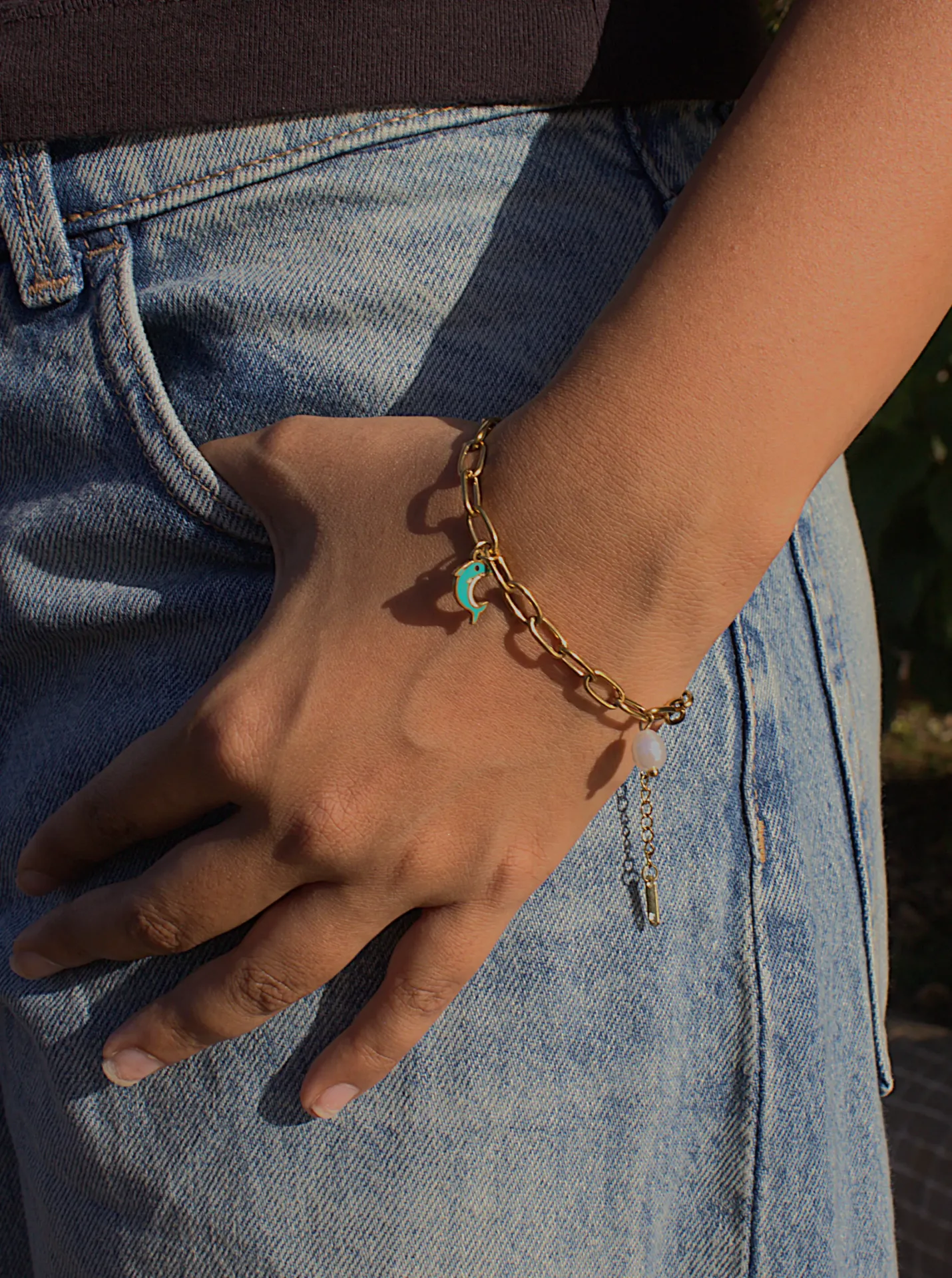 The Horizon Dolphin & Drop Bracelet