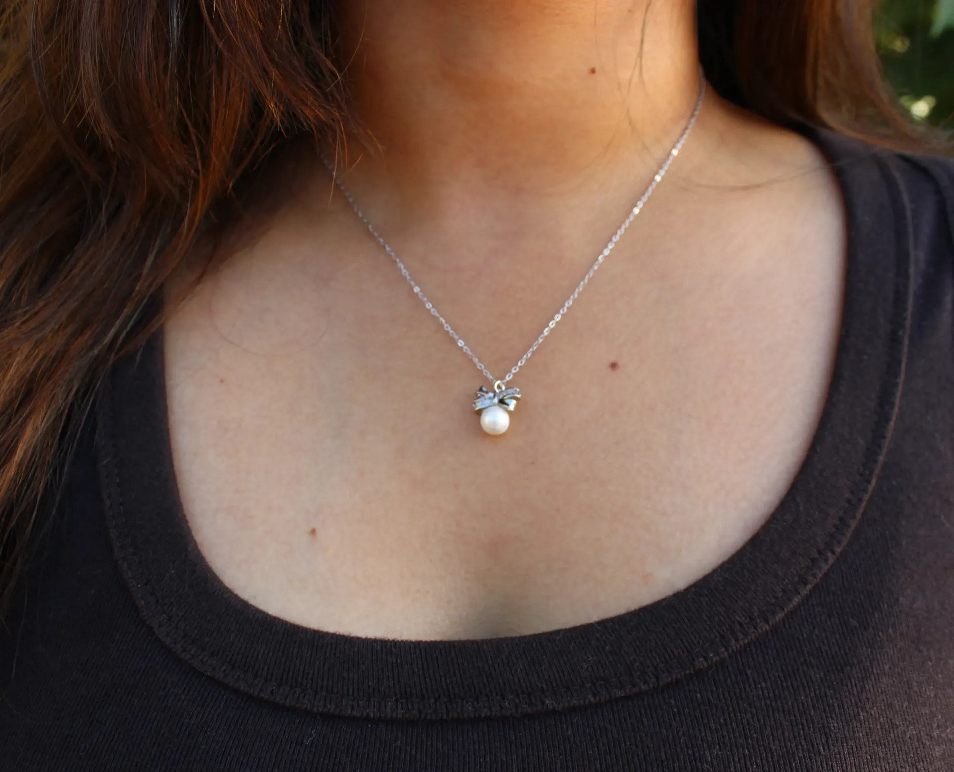 The Radiant Ribbon Knot Pearl