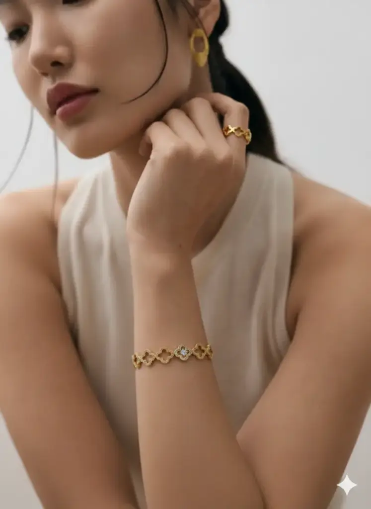 [PBG-011] The Golden Flora Cuff